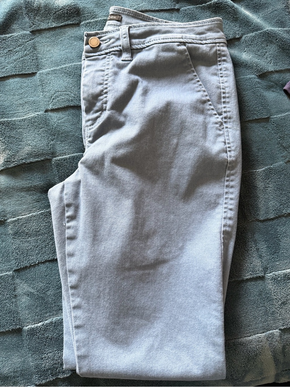 Light blue hawthorn stretch jean